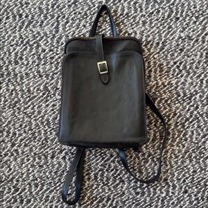 Made in Italy Black Leather Women’s Backpack